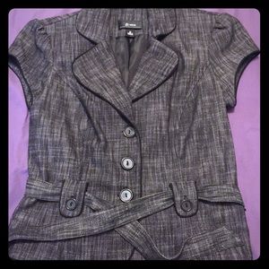 🌷50% off in bundle of 2+! Juniors medium blazer